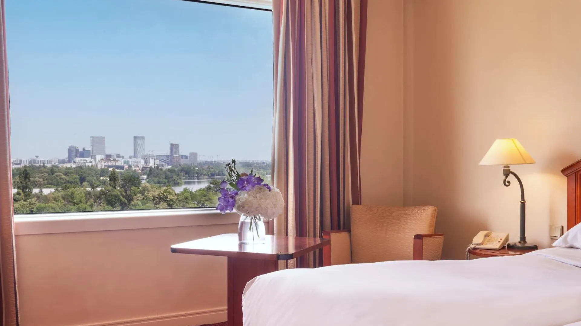 Pullman Bucharest World Trade Center Hotel 4*,  Romania