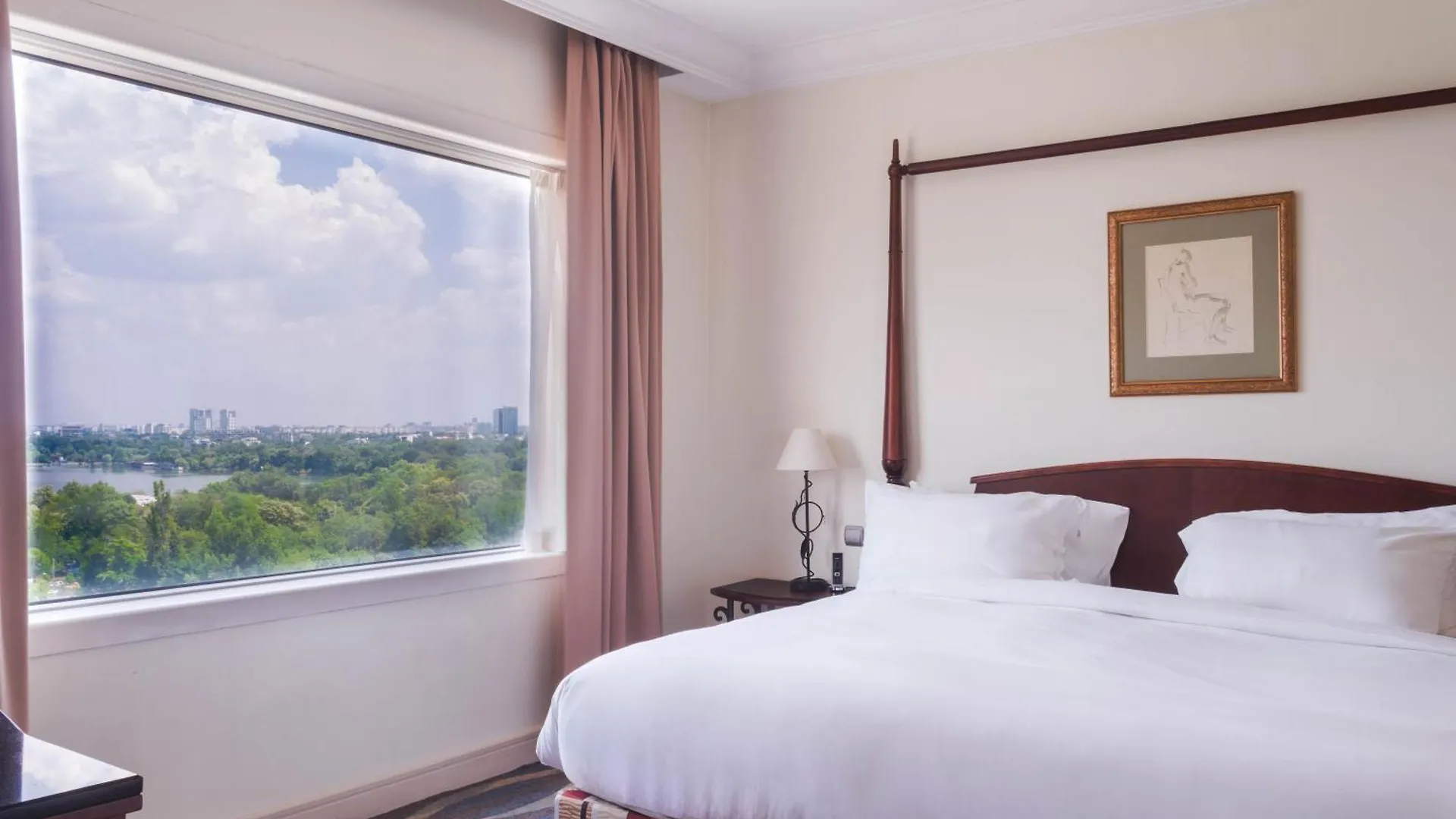 Pullman Bucharest World Trade Center Hotel Romania