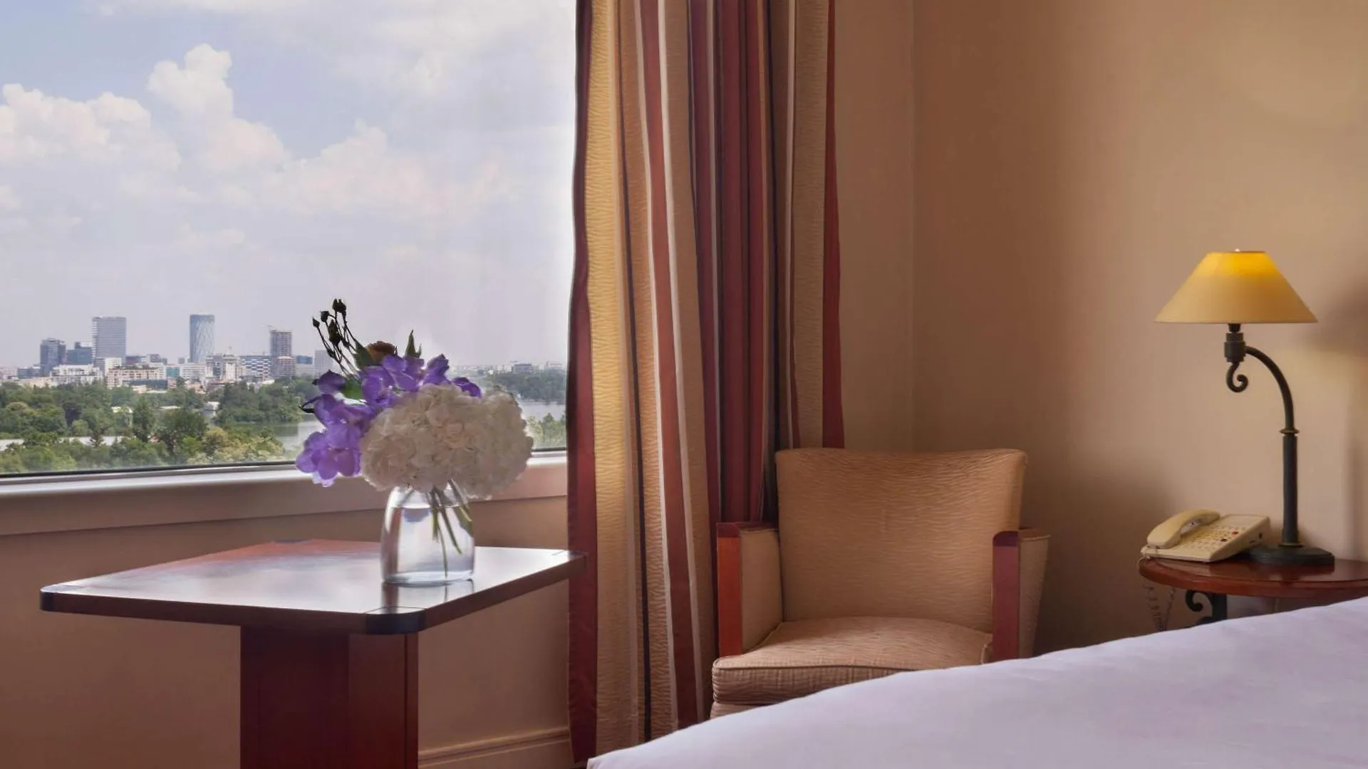 ****  Pullman Bucharest World Trade Center Hotel Romania