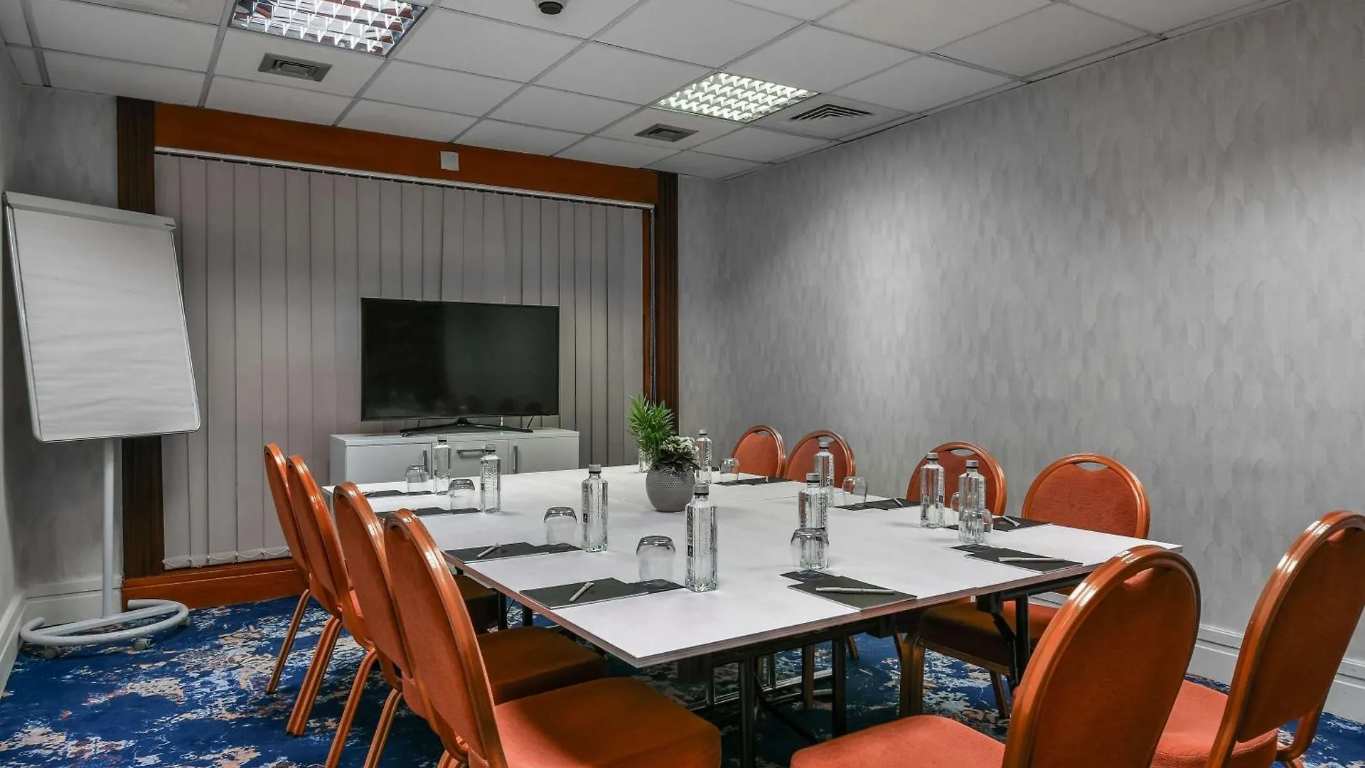 Pullman Bucharest World Trade Center Hotel 4*,