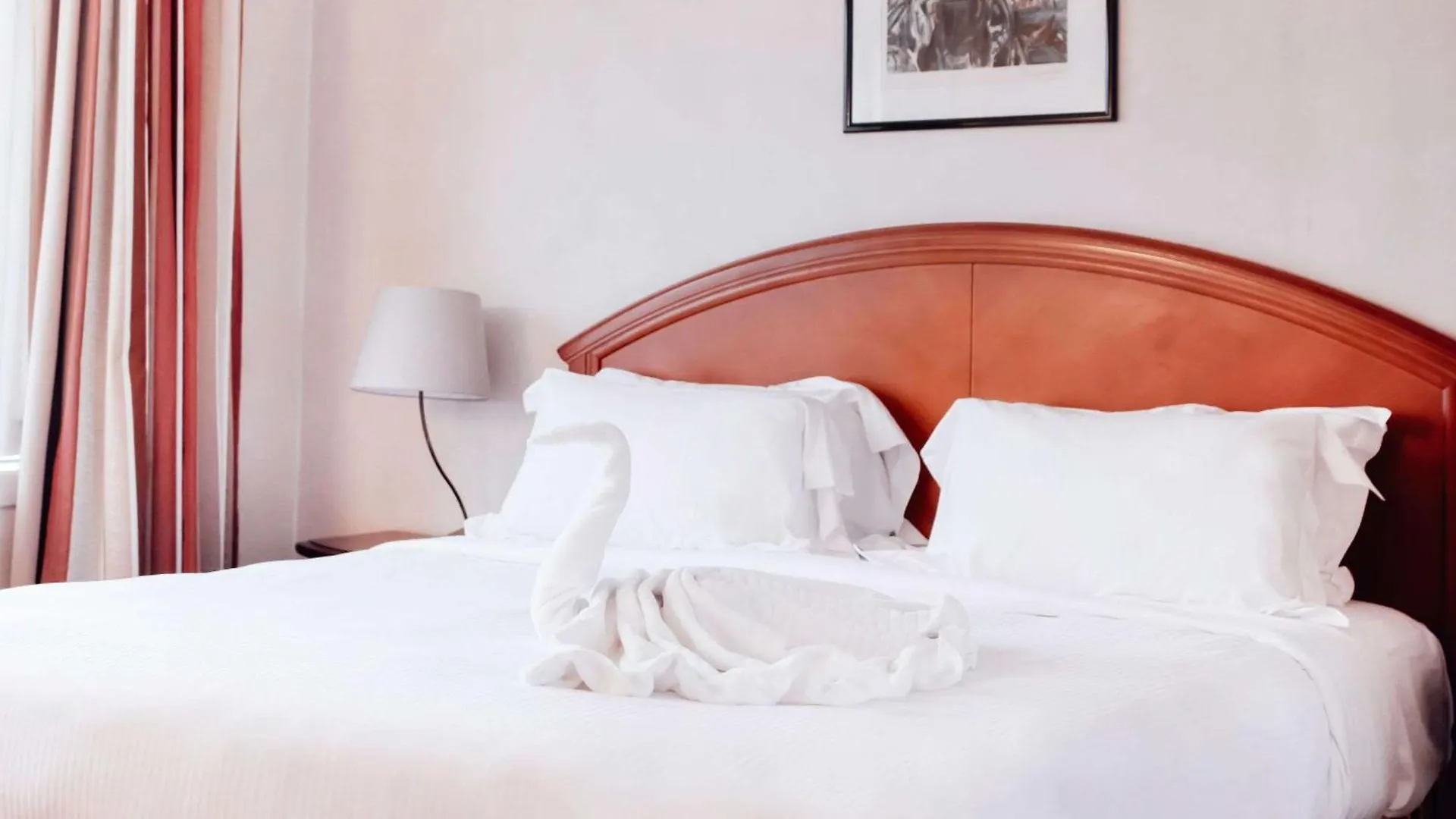 Pullman Bucharest World Trade Center Hotel