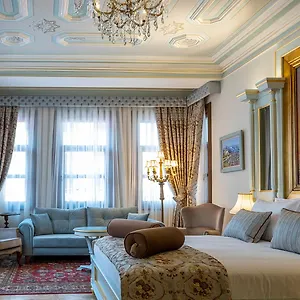 Ortakoey Hotel Istanboel