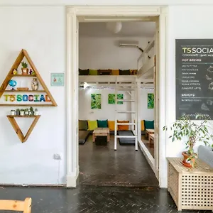 T5 Social Hostel