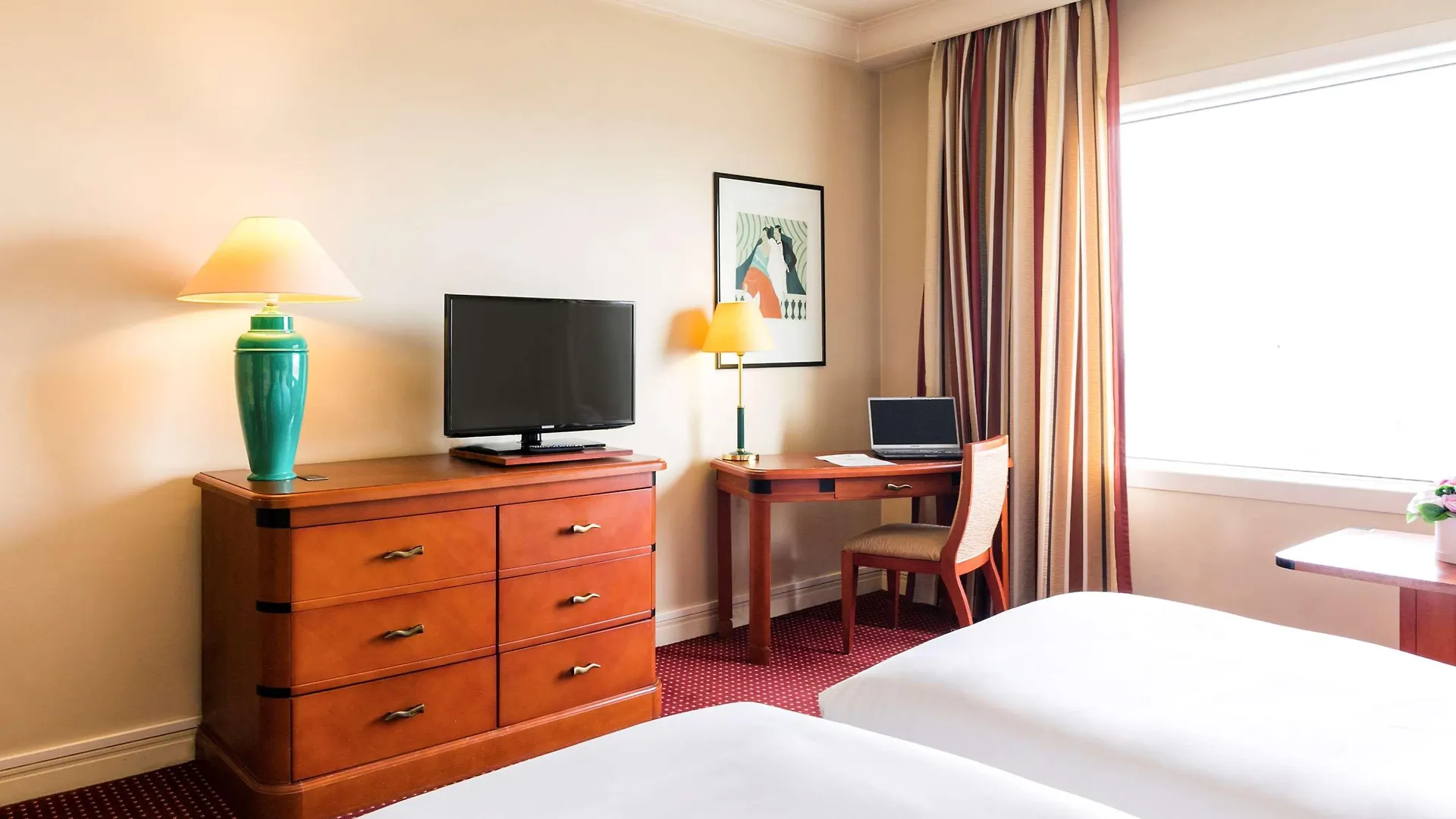Pullman Bucharest World Trade Center Hotel